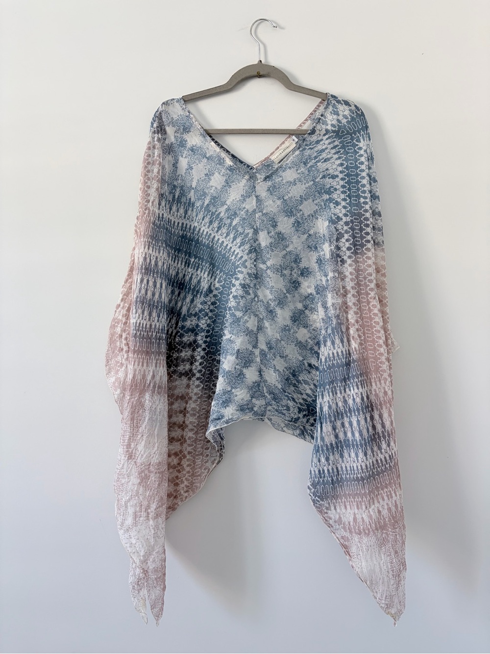 4 Love and Liberty Johnny Was Blue Pink Silk Sheer V Neck Poncho Kimono Boho Top